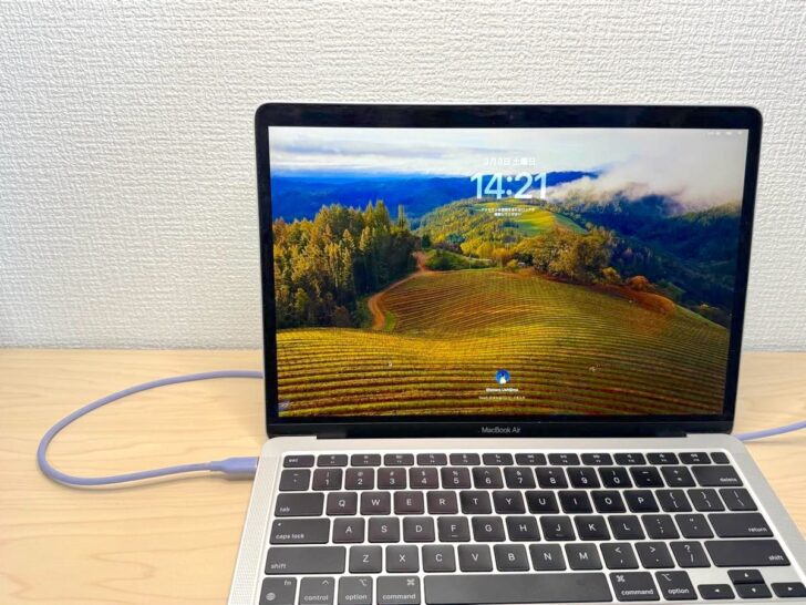 MacBook Airも問題なく充電可