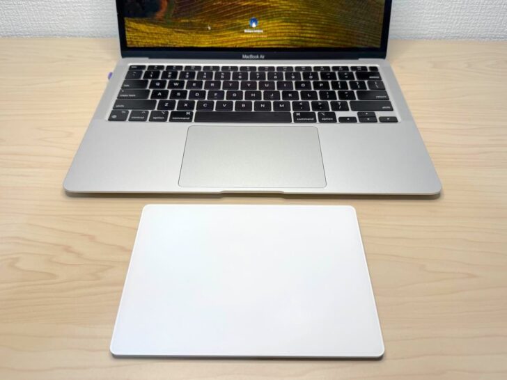 MacBook AirとMagic Trackpad